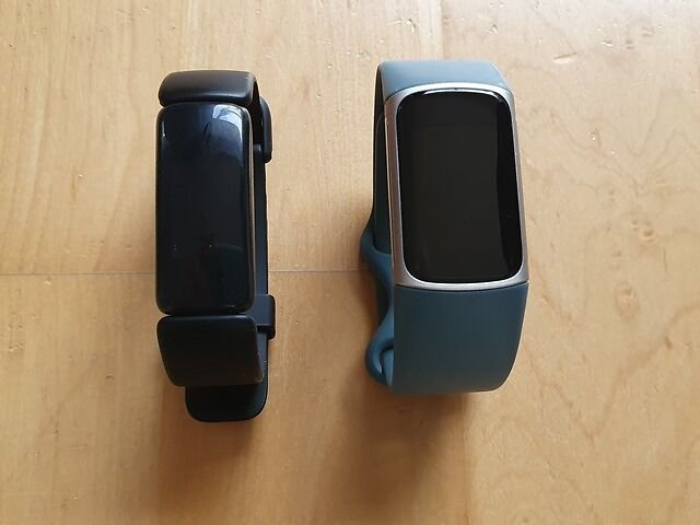 Best Fitbit for a Teenager: Top Picks for Health & Fitness